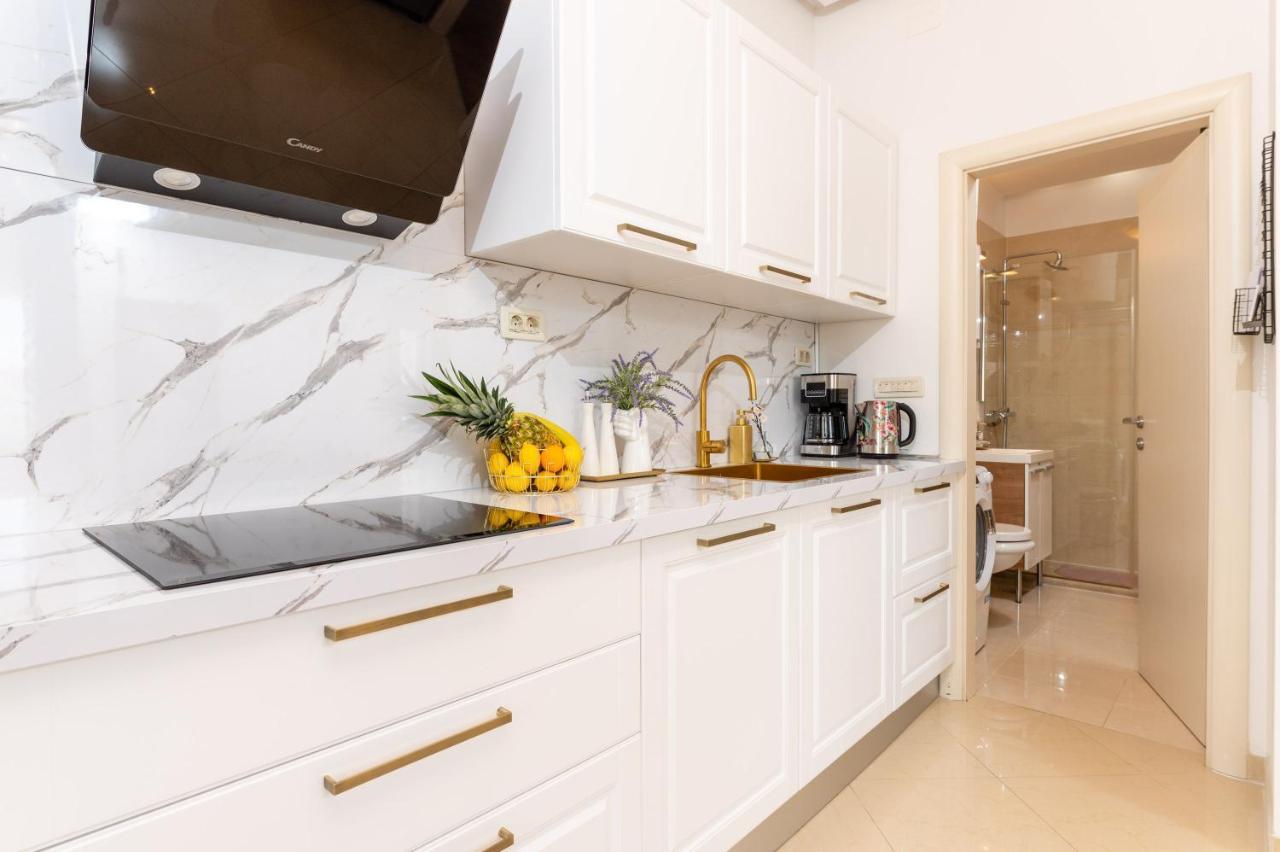 Luxa 5 Min Old Town, 10 Min Airport Apartment Trogir Exterior photo
